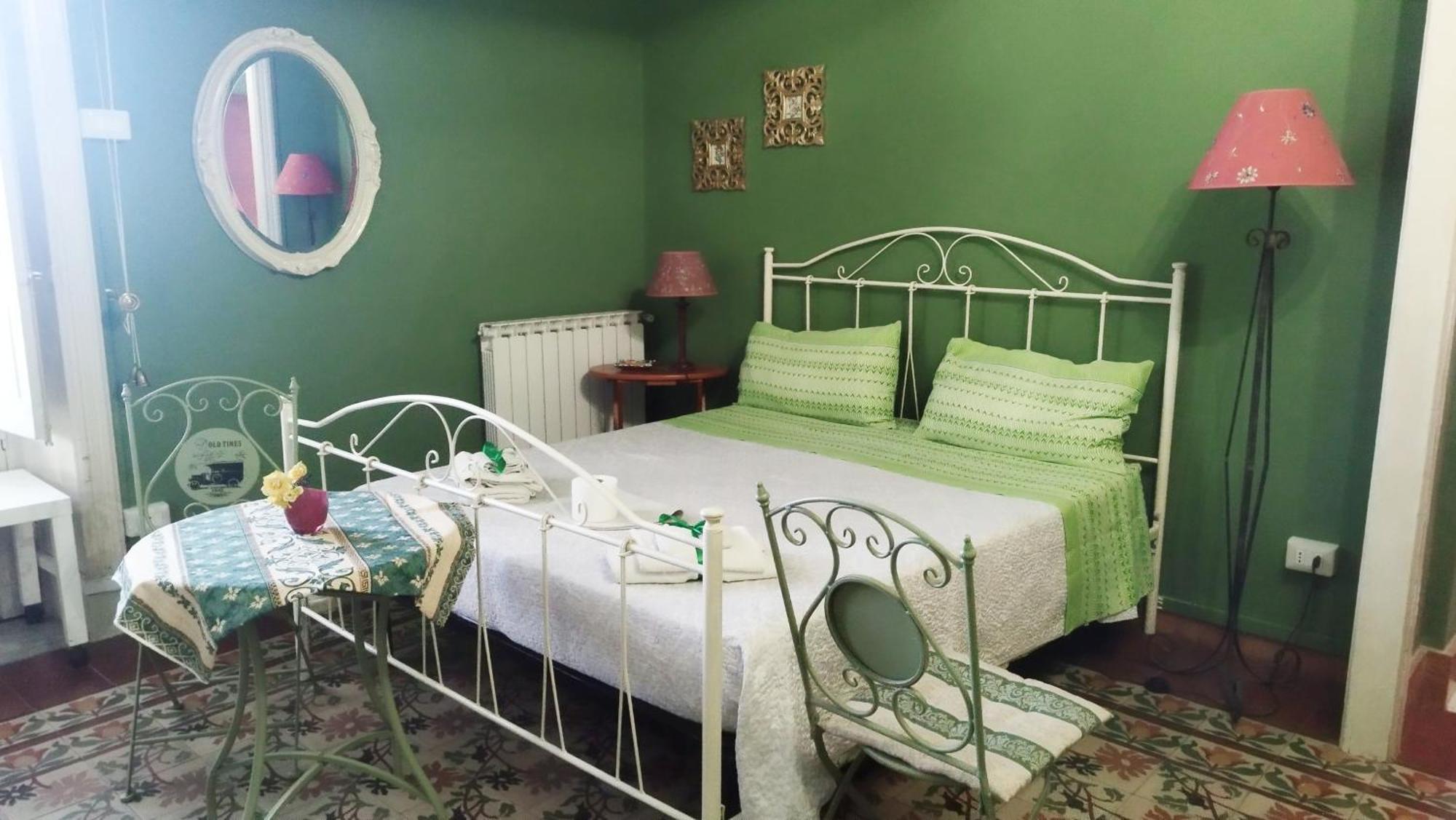 Ciuri Ciuri Apartment อาชิเรอาเล ภายนอก รูปภาพ