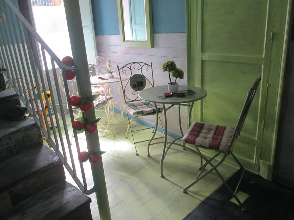 Ciuri Ciuri Apartment อาชิเรอาเล ภายนอก รูปภาพ